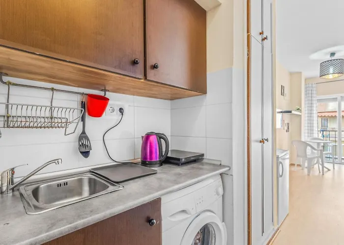 A 200m De La Playa Locos